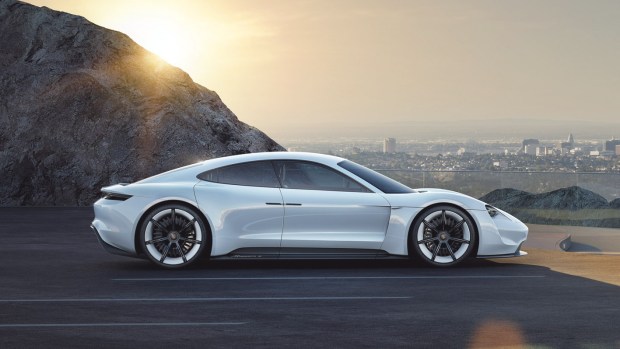 porsche_mission_E_side