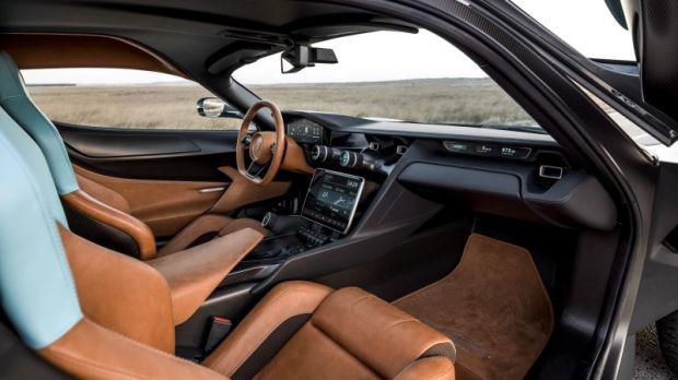 c_two_studio_RIMAC_inside