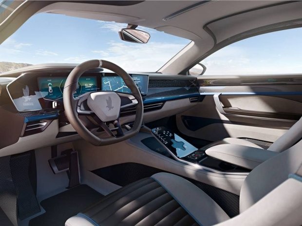 isdera-commendatore-gt-4