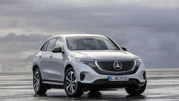 2019-mercedes-benz-eqc-0011